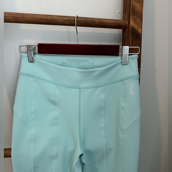 Free People Hanalei High Rise 7/8 Legging - Picture 3 of 8